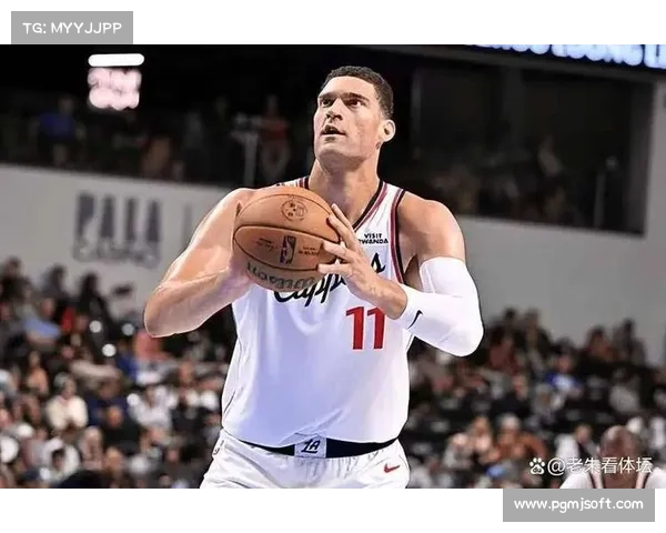 快船103-114不敌太阳遭遇四连败，布克准三双