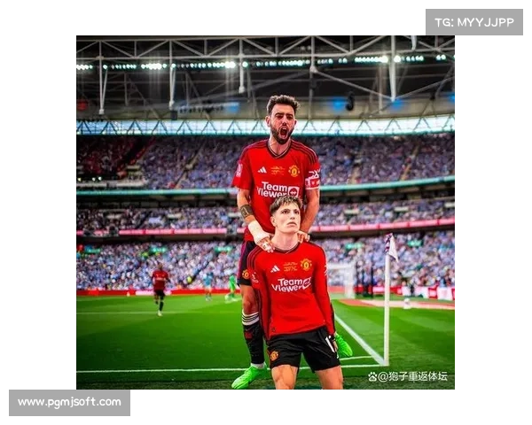 曼联1-1战平垫底狼队，齐尔克泽破门后乌龙助攻失分